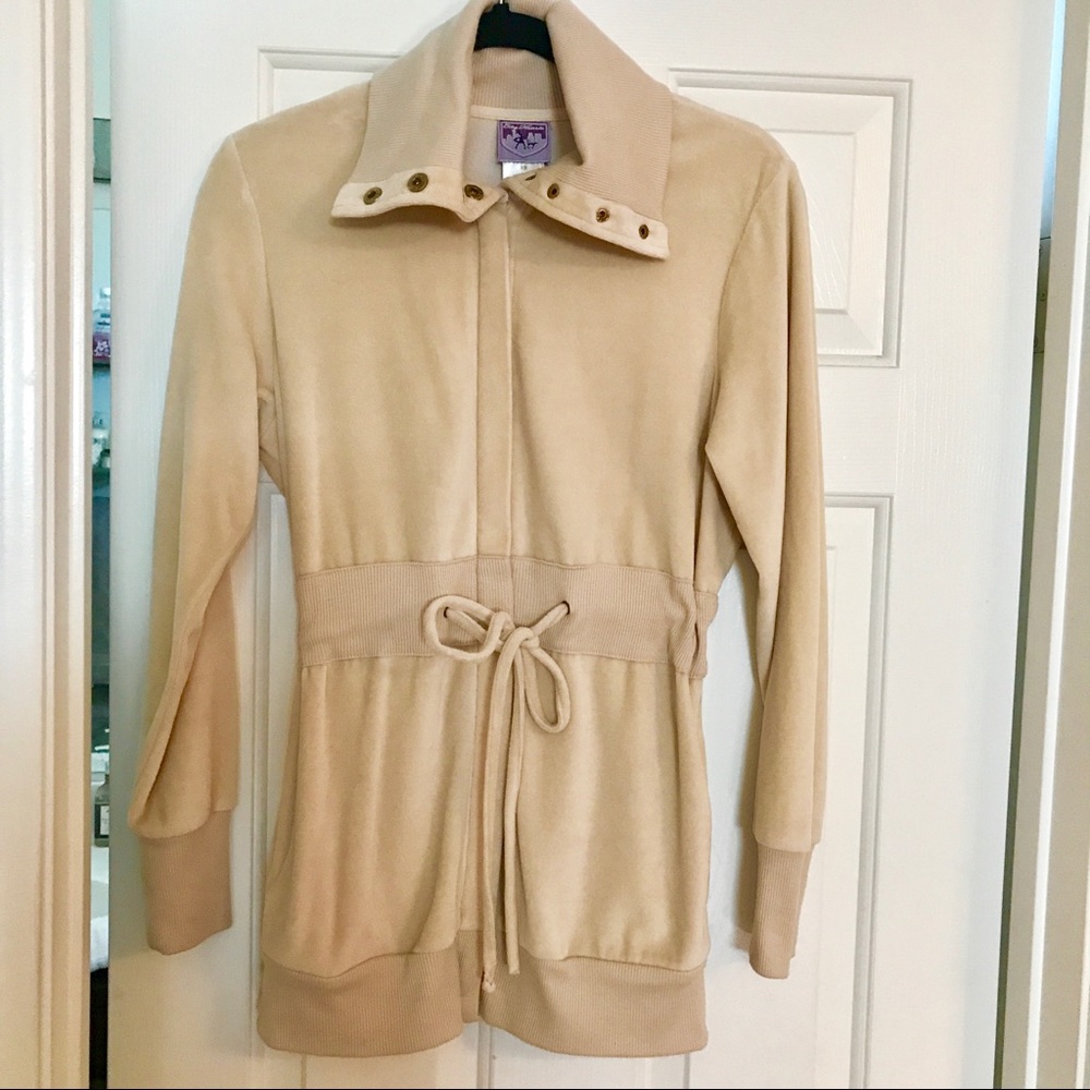 5/$20  velour feel jacket oversized for XS
